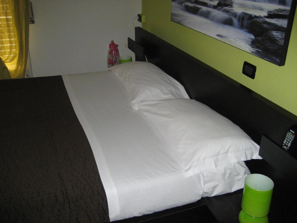 Hotel Duarte บอร์ดิเกรา ภายนอก รูปภาพ